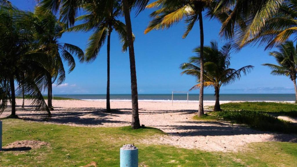 Chales Suites Pe Na Areia グアイビム エクステリア 写真