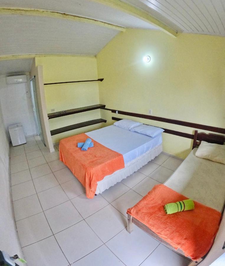 Chales Suites Pe Na Areia グアイビム エクステリア 写真