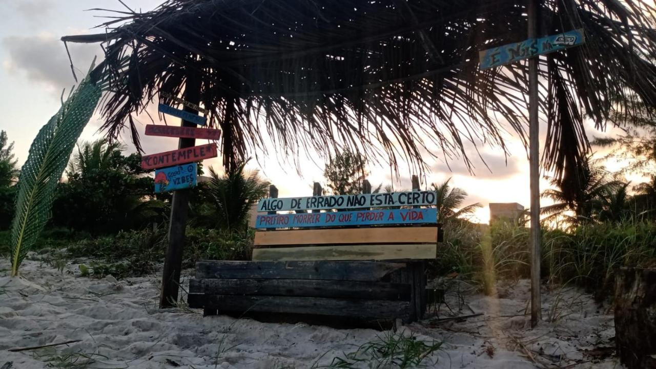 Chales Suites Pe Na Areia グアイビム エクステリア 写真